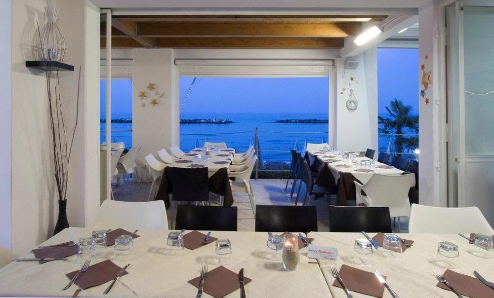 Residence I Delfini Cupra Marittima Dış mekan fotoğraf